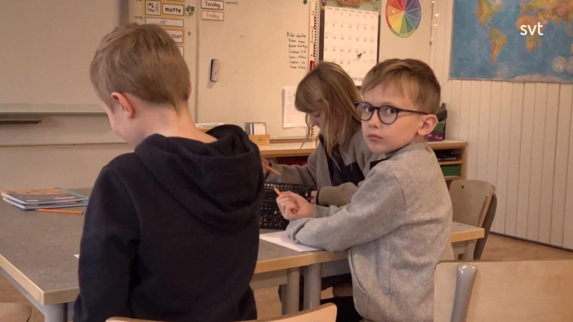 ”Det blev lite bättre” Hör eleverna om skärmfria klassrummet